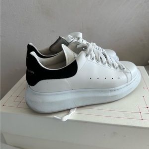 Alexander McQueen 39.5